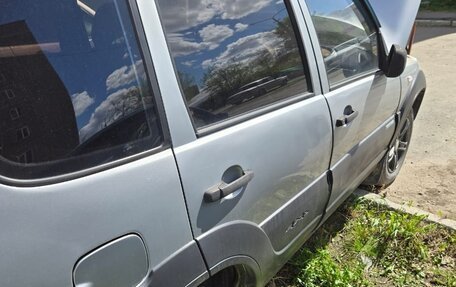 Chevrolet Niva I рестайлинг, 2011 год, 420 000 рублей, 3 фотография