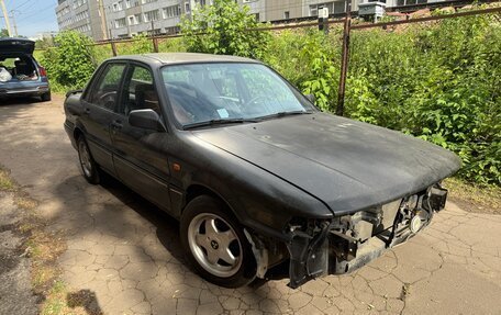 Mitsubishi Galant VIII, 1990 год, 350 000 рублей, 1 фотография