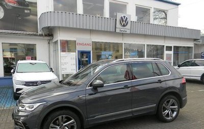Volkswagen Tiguan II, 2021 год, 3 405 000 рублей, 1 фотография