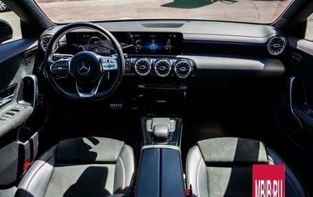 Mercedes-Benz CLA, 2020 год, 3 400 000 рублей, 15 фотография