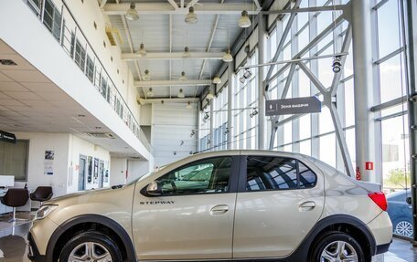 Renault Logan II, 2021 год, 1 298 000 рублей, 4 фотография