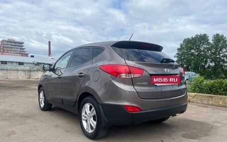 Hyundai ix35 I рестайлинг, 2013 год, 1 280 000 рублей, 4 фотография
