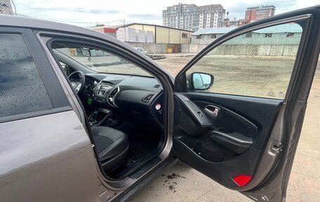 Hyundai ix35 I рестайлинг, 2013 год, 1 280 000 рублей, 11 фотография