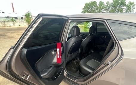 Hyundai ix35 I рестайлинг, 2013 год, 1 280 000 рублей, 17 фотография