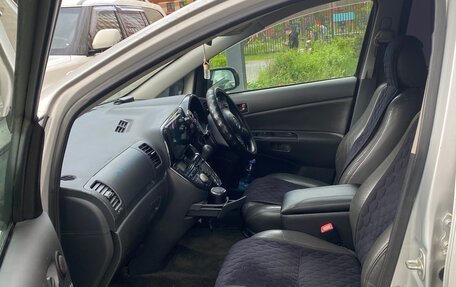 Toyota Wish II, 2003 год, 850 000 рублей, 7 фотография