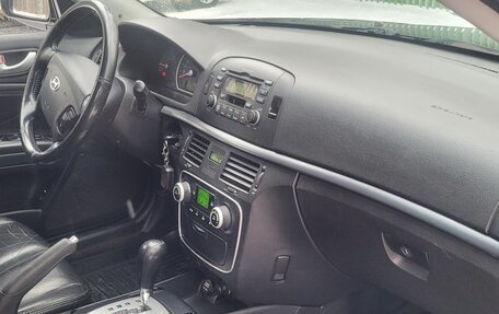 Hyundai Sonata VI, 2007 год, 770 000 рублей, 23 фотография