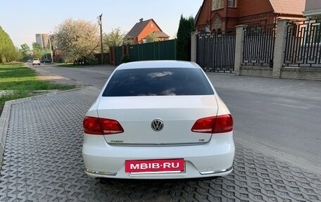 Volkswagen Passat B7, 2011 год, 880 000 рублей, 7 фотография