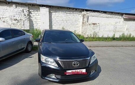 Toyota Camry, 2012 год, 2 200 000 рублей, 4 фотография