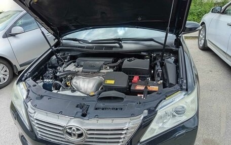 Toyota Camry, 2012 год, 2 200 000 рублей, 3 фотография