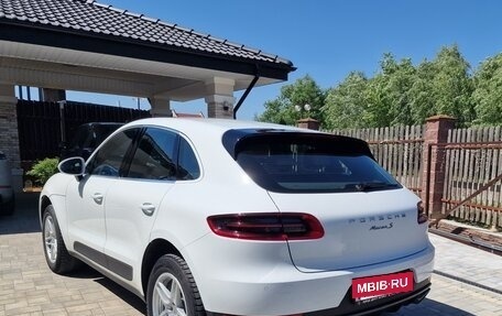 Porsche Macan I рестайлинг, 2016 год, 3 200 000 рублей, 3 фотография