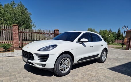 Porsche Macan I рестайлинг, 2016 год, 3 200 000 рублей, 9 фотография