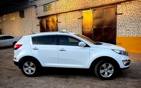 KIA Sportage III, 2012 год, 1 390 000 рублей, 2 фотография