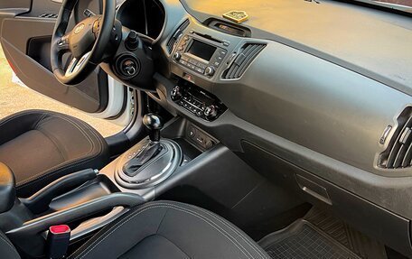 KIA Sportage III, 2012 год, 1 390 000 рублей, 13 фотография