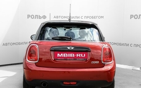 MINI Hatch, 2017 год, 1 675 000 рублей, 6 фотография