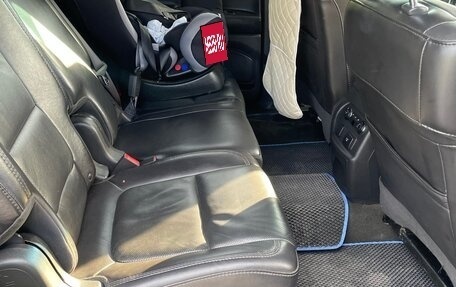 Ford Explorer VI, 2013 год, 1 800 000 рублей, 16 фотография