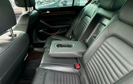 Volkswagen Passat B8 рестайлинг, 2019 год, 2 490 000 рублей, 12 фотография