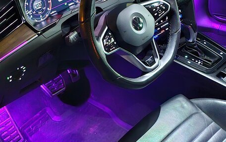 Volkswagen Passat B8 рестайлинг, 2019 год, 2 490 000 рублей, 14 фотография