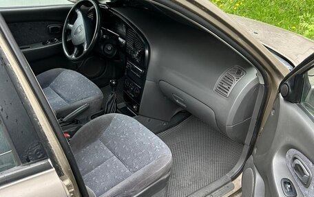 KIA Sephia II, 2001 год, 270 000 рублей, 7 фотография
