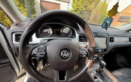 Volkswagen Touareg III, 2015 год, 2 800 000 рублей, 12 фотография