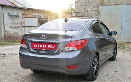 Hyundai Solaris II рестайлинг, 2011 год, 895 000 рублей, 5 фотография