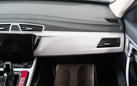Geely Atlas I, 2019 год, 1 799 000 рублей, 24 фотография