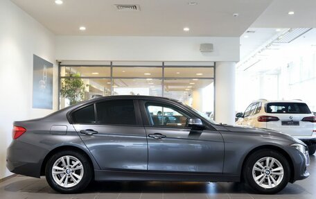 BMW 3 серия, 2018 год, 1 899 000 рублей, 4 фотография