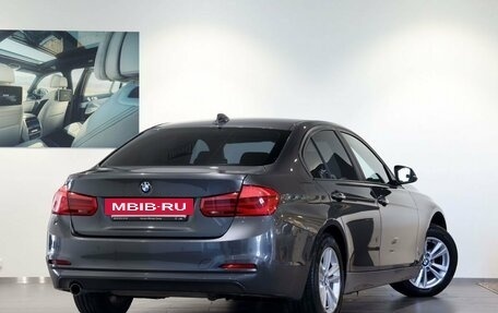 BMW 3 серия, 2018 год, 1 899 000 рублей, 5 фотография