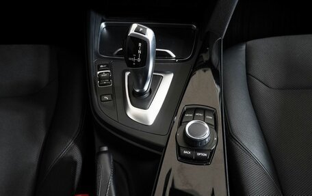 BMW 3 серия, 2018 год, 1 899 000 рублей, 22 фотография