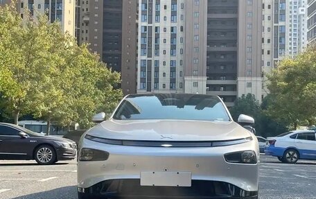 Xpeng P7, 2023 год, 2 650 000 рублей, 2 фотография