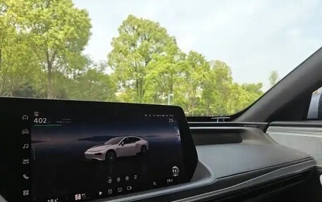 Xpeng P7, 2023 год, 2 500 000 рублей, 11 фотография