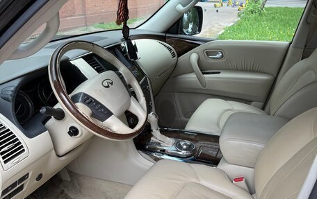 Infiniti QX56, 2013 год, 2 800 000 рублей, 8 фотография