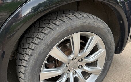 Infiniti QX56, 2013 год, 2 800 000 рублей, 18 фотография
