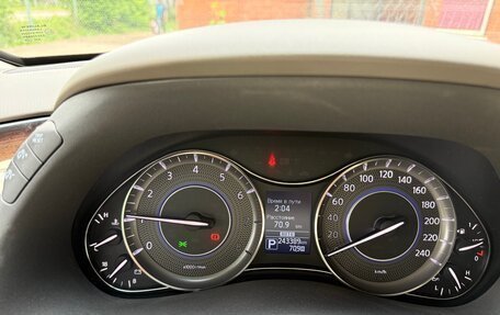 Infiniti QX56, 2013 год, 2 800 000 рублей, 22 фотография