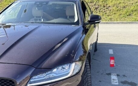 Jaguar XF II, 2017 год, 2 600 000 рублей, 3 фотография