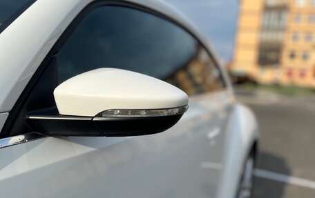 Volkswagen Beetle, 2013 год, 1 390 000 рублей, 3 фотография