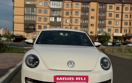 Volkswagen Beetle, 2013 год, 1 390 000 рублей, 2 фотография