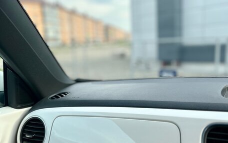 Volkswagen Beetle, 2013 год, 1 390 000 рублей, 20 фотография