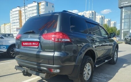 Mitsubishi Pajero Sport II рестайлинг, 2014 год, 2 450 000 рублей, 2 фотография