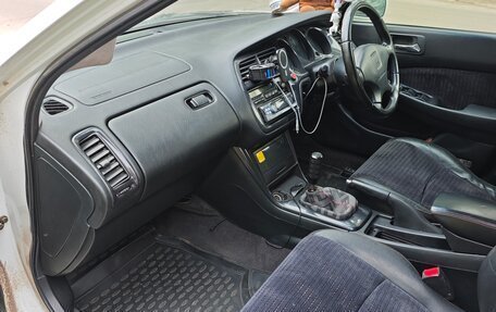 Honda Accord VII рестайлинг, 1997 год, 650 000 рублей, 14 фотография