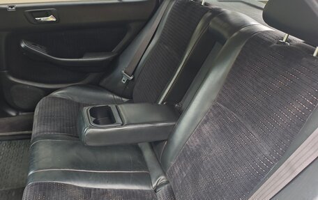 Honda Accord VII рестайлинг, 1997 год, 650 000 рублей, 18 фотография