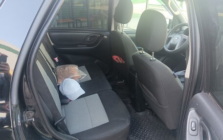 Ford Maverick II, 2006 год, 750 000 рублей, 11 фотография
