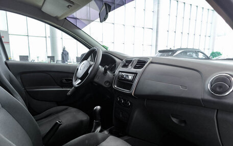Renault Logan II, 2015 год, 490 000 рублей, 15 фотография