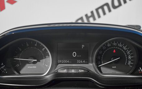 Peugeot 208 II, 2013 год, 850 000 рублей, 15 фотография