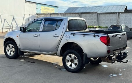 Mitsubishi L200 IV рестайлинг, 2007 год, 600 000 рублей, 3 фотография