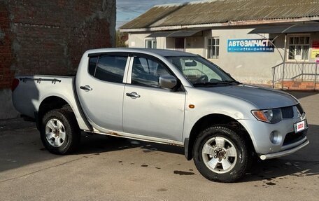 Mitsubishi L200 IV рестайлинг, 2007 год, 600 000 рублей, 4 фотография