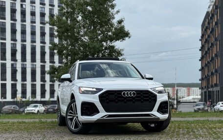 Audi Q5, 2021 год, 3 000 000 рублей, 1 фотография