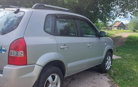 Hyundai Tucson III, 2007 год, 800 000 рублей, 4 фотография