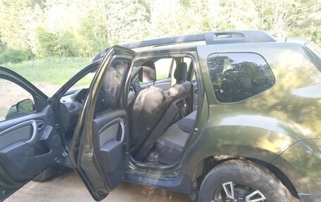 Renault Duster I рестайлинг, 2015 год, 1 050 000 рублей, 6 фотография