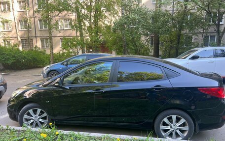 Hyundai Solaris II рестайлинг, 2012 год, 960 000 рублей, 13 фотография