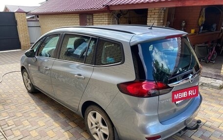 Opel Zafira C рестайлинг, 2013 год, 1 080 000 рублей, 4 фотография